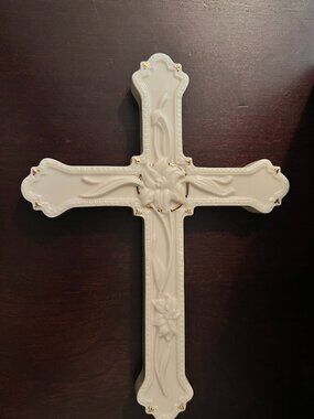 Lenox "Lilly" Cross